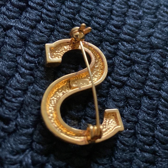 Brooch - Picture 4 of 5